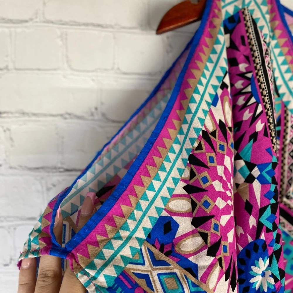 Flying Tomato Aztec Top Small - Picture 7 of 8